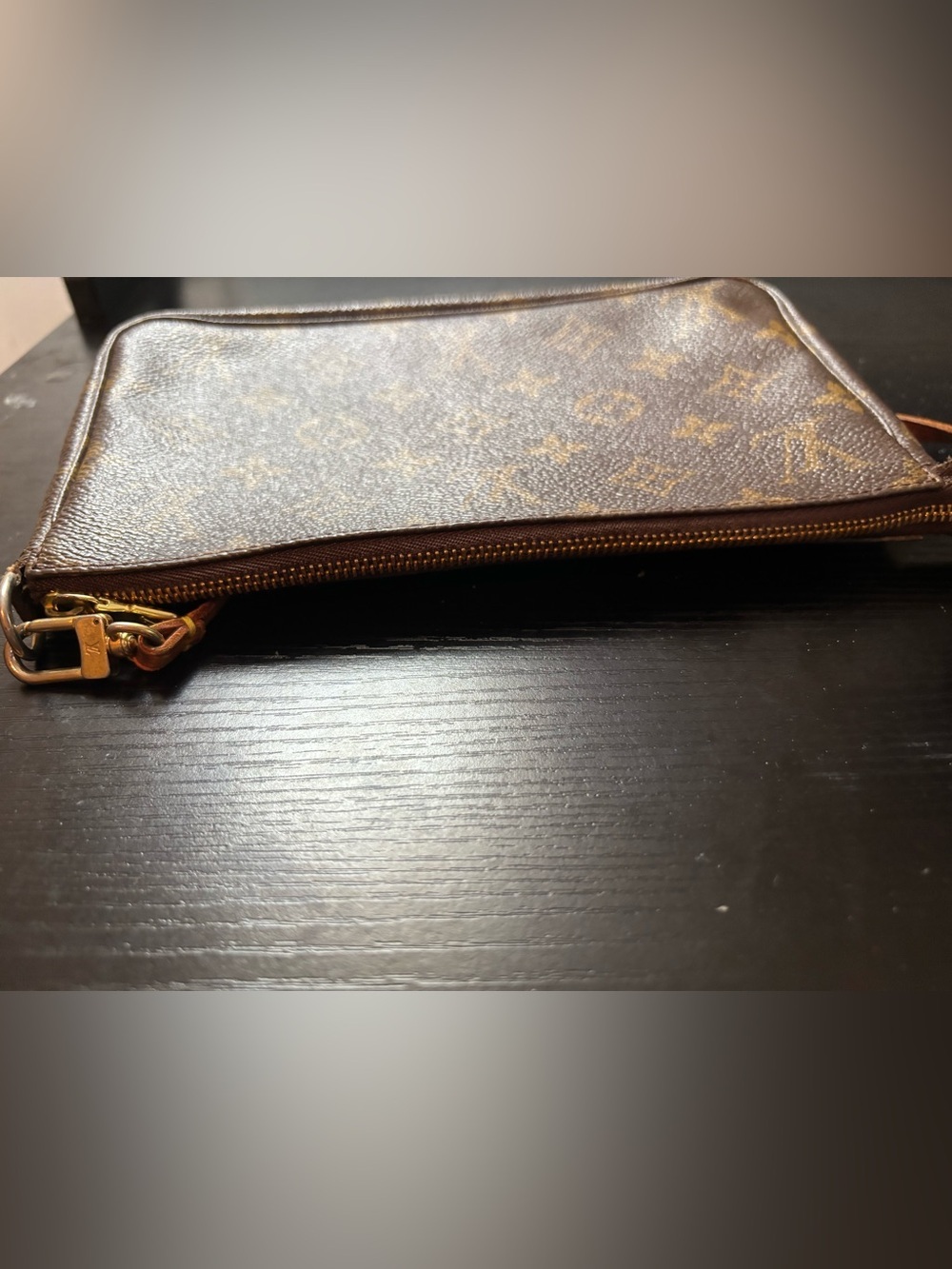 Authentic Vintage Louis Vuitton Monogram Pochette Accessoires - Picture 6 of 11